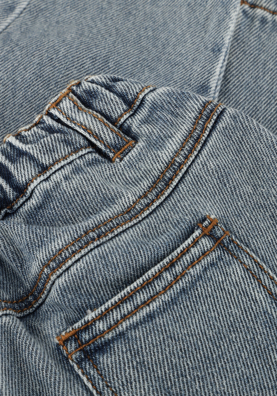 Blaue LIL' ATELIER Jeans NBFKAROLE TAPERED JEANS 4016-CJ LIL - large