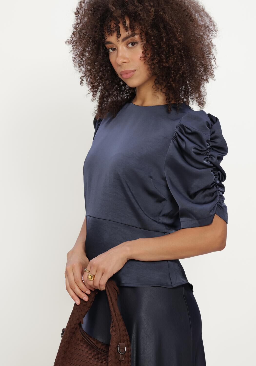 Dunkelblau NEO NOIR Blusen BENUA HEAVY SATEEN BLOUSE - large