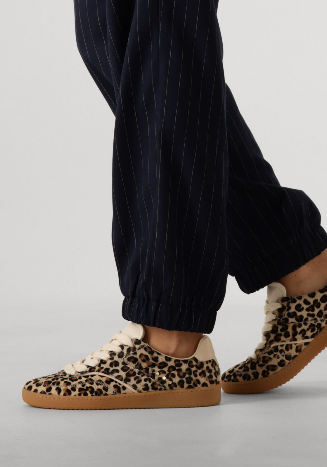 Braune NUBIKK Sneaker Low RAY OWEN STUDS - large