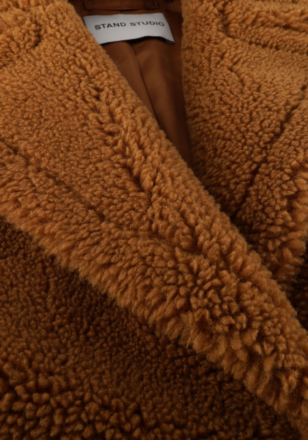 Camelfarbene STAND STUDIO Teddy-Jacke MARIA COAT - large