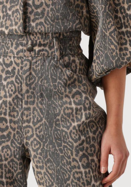 Schwarze MINUS Straight leg jeans RANA PANT - large