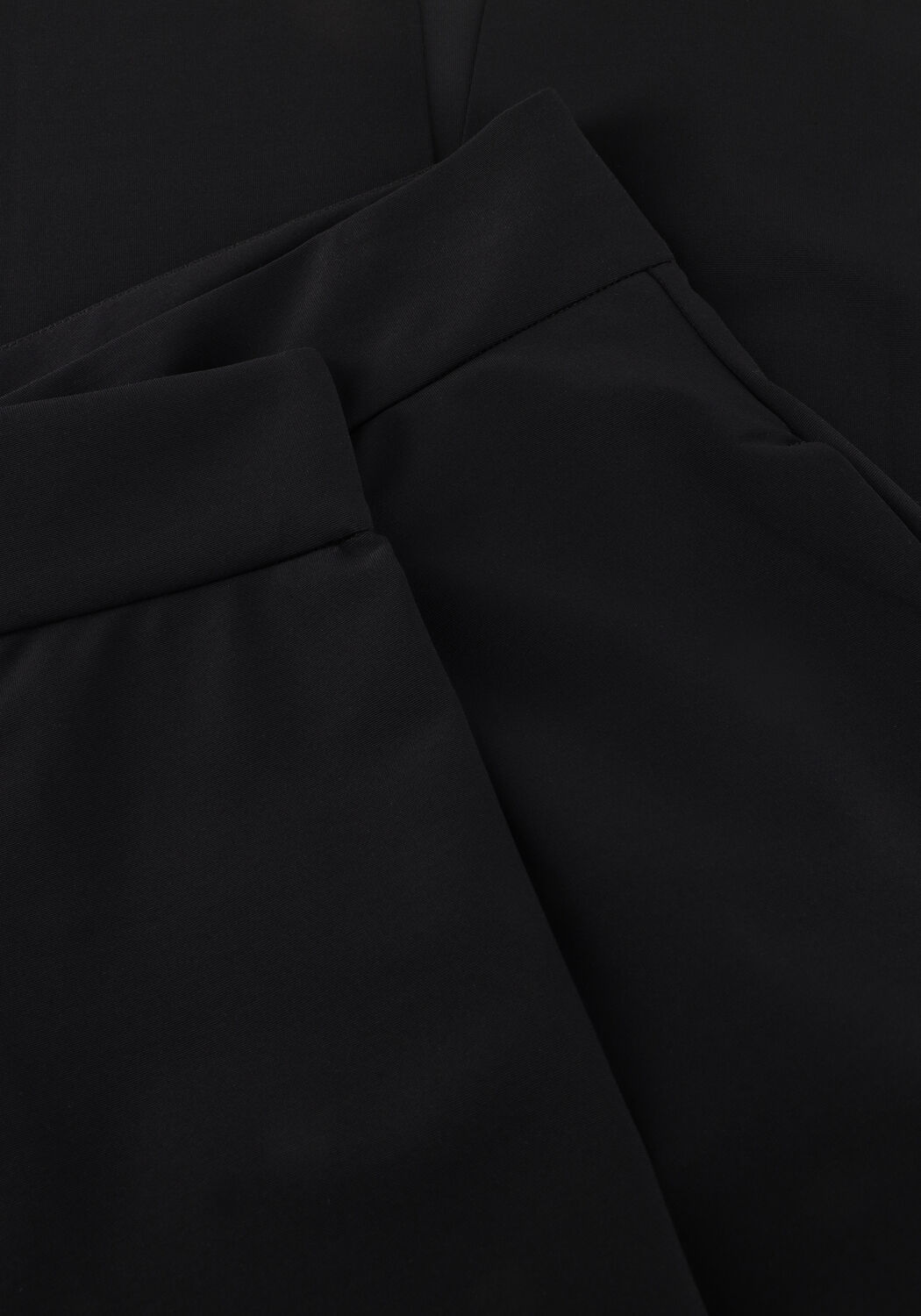 Schwarze JAPAN TKY Maxirock SEISHI - large