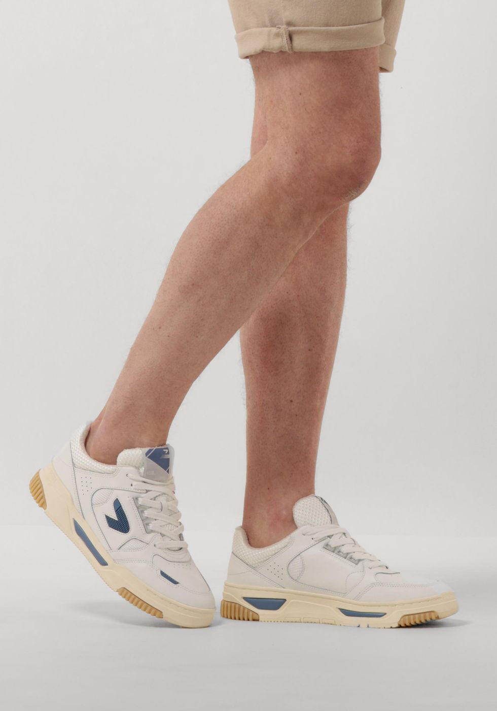 Wei&szlig;e HUB Sneaker Low THRILL MEN - large