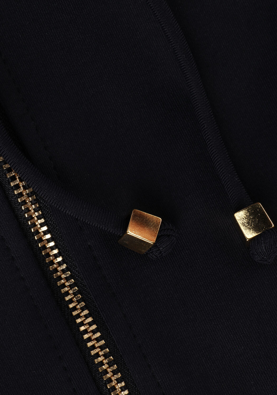 Schwarze DEBLON SPORTS Strickjacke ZOE HOODED VEST - large