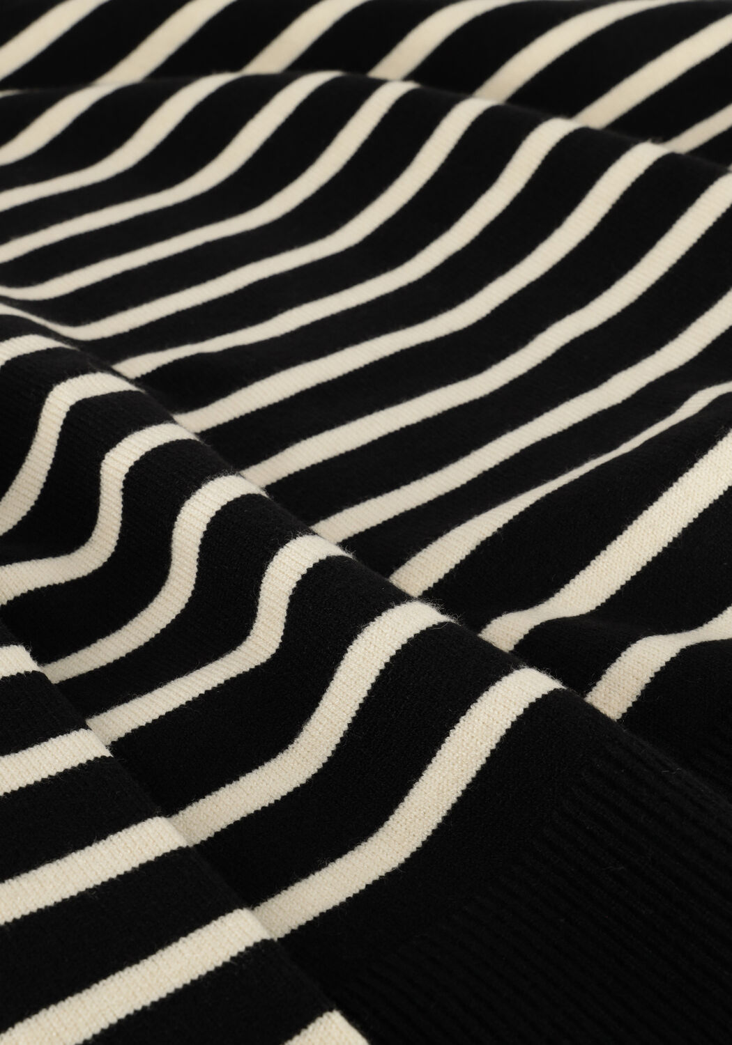 Schwarze CC HEART Pullover CC HEART COLLINGS COMFY STRIPE KNIT BLOUSE - large