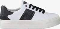 Weiße GUESS Sneaker low BARITT - medium