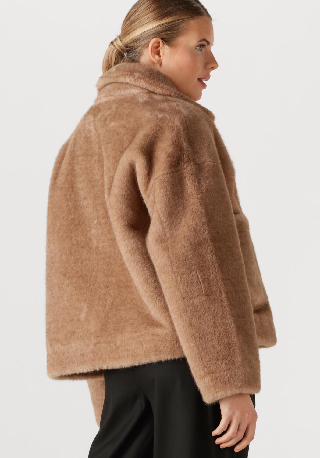 Braune STUDIO AR Fake-Fur-Jack FAJE - large