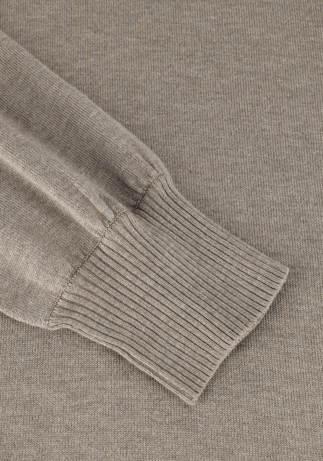 Braune MINUS Minikleid MERSIN HIGHNECK KNIT DRESS - large