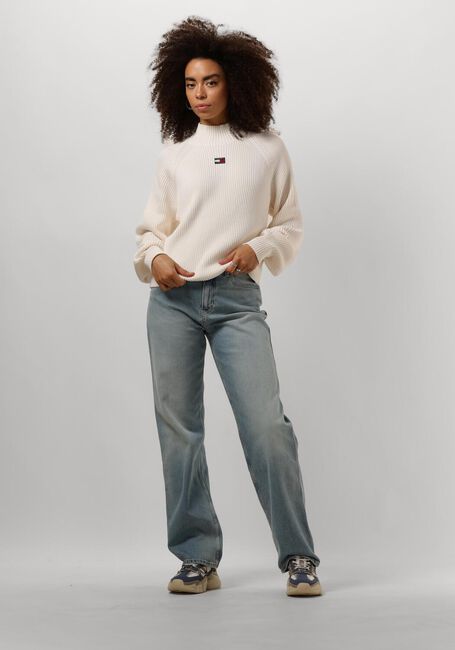 Weiße TOMMY JEANS Pullover TJW BADGE MOCKNECK SWEATER - large