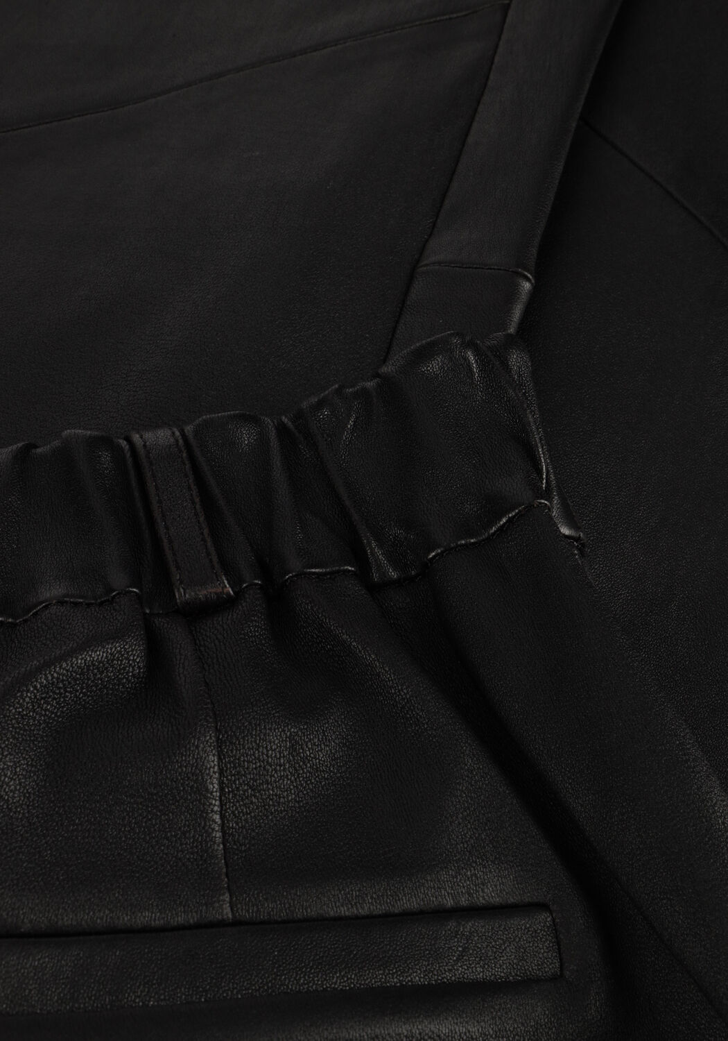 Schwarze STUDIO AR Hose MALEAH - large