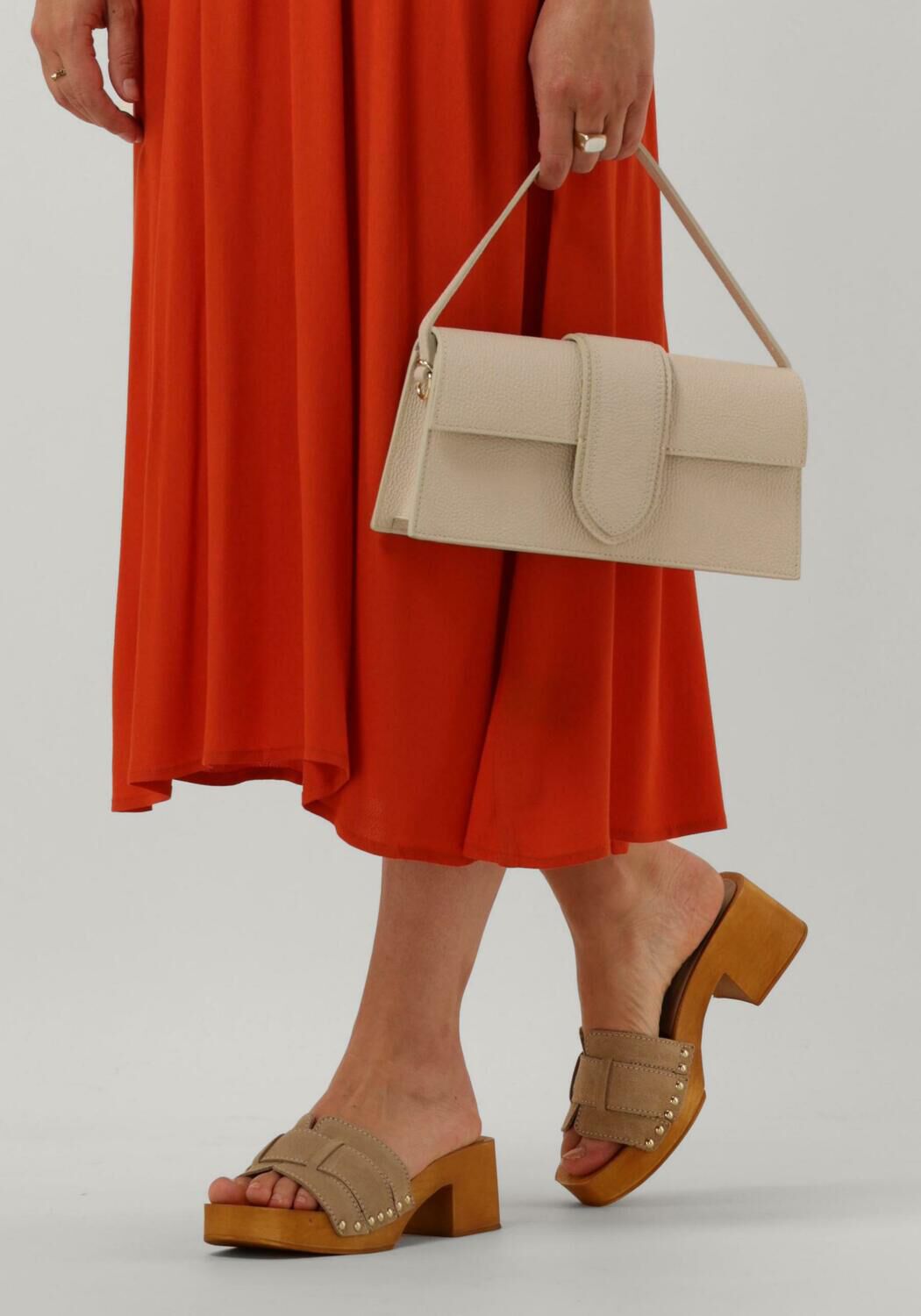 Beige NOTRE-V Mules 8657 - large