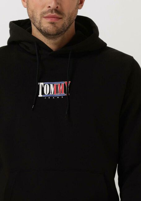Schwarze TOMMY JEANS Sweatshirt TJM REG ESSENTIAL GRAPHIC HOODIE - large