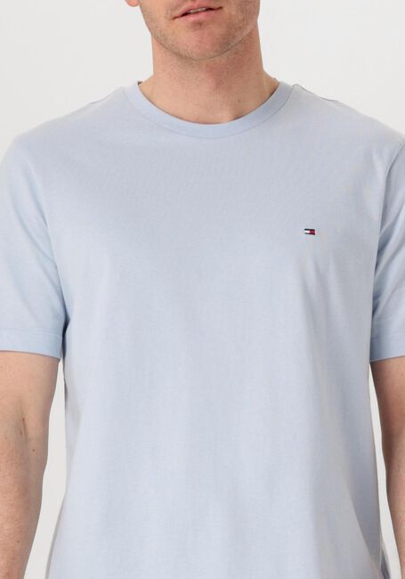 Hellblau TOMMY HILFIGER T-shirt ESS SEASONAL REG FIT SOLID TEE - large