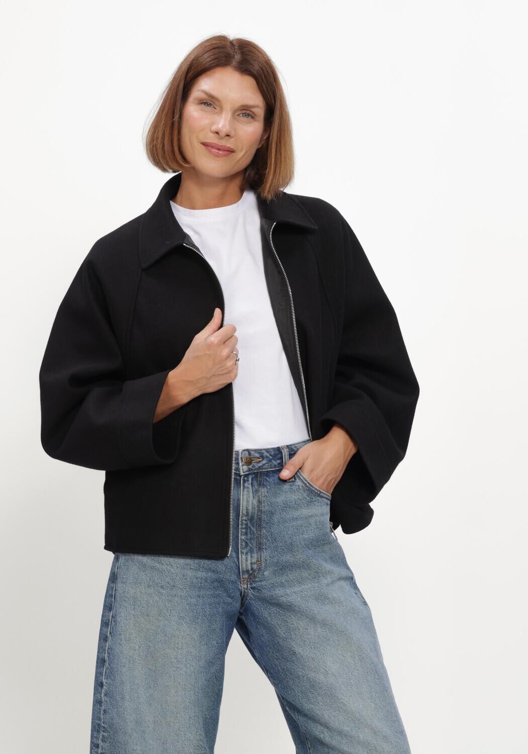 Schwarze WITHBLACK Jack WBLJACKIE BATSLEEVE JACKET - large
