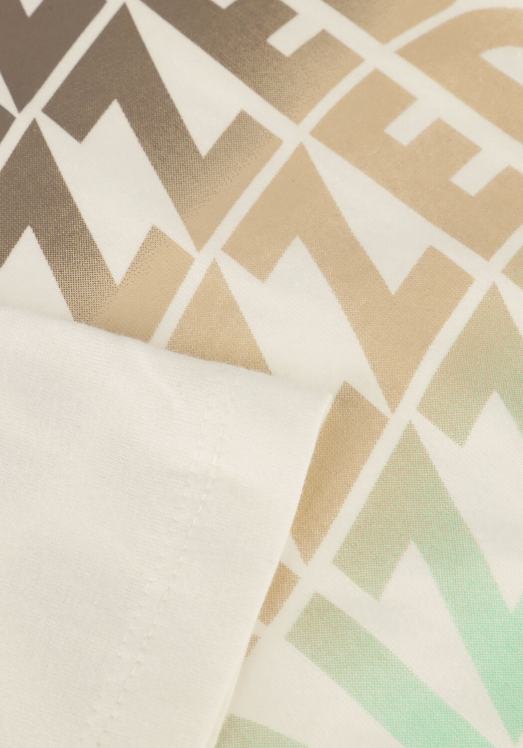 Wei&szlig;e RAIZZED T-shirt HAW - large