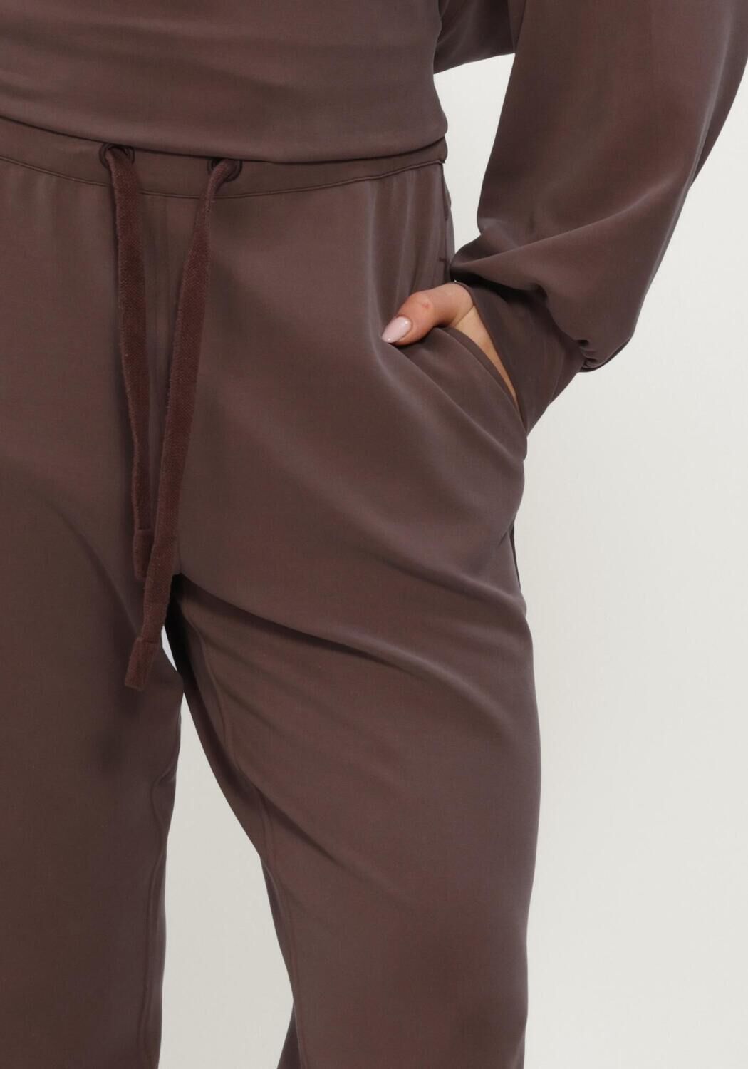 Braune MOSCOW Jogginghose 66-02-ALMAS - large