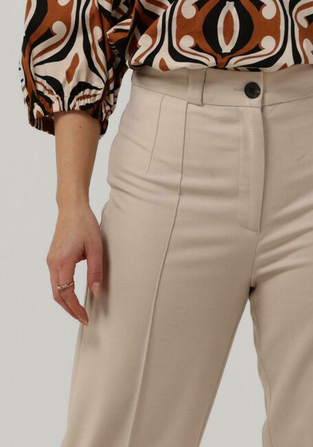 Sand LEVETE ROOM Hose WESLEY 4 - large