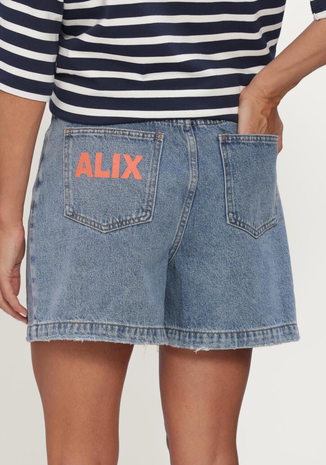 Blaue ALIX THE LABEL Hosen LADIES WOVEN BERMUDA DENIM SHORTS - large