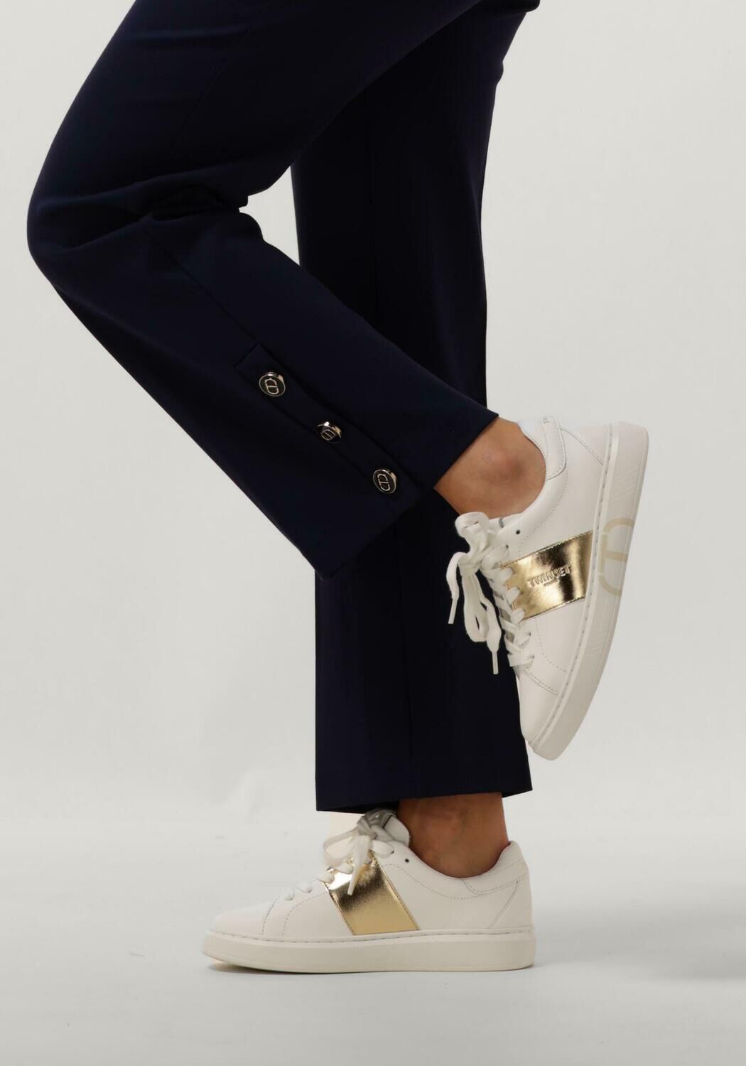 Wei&szlig;e TWINSET MILANO Sneaker Low 241TCP010 - large