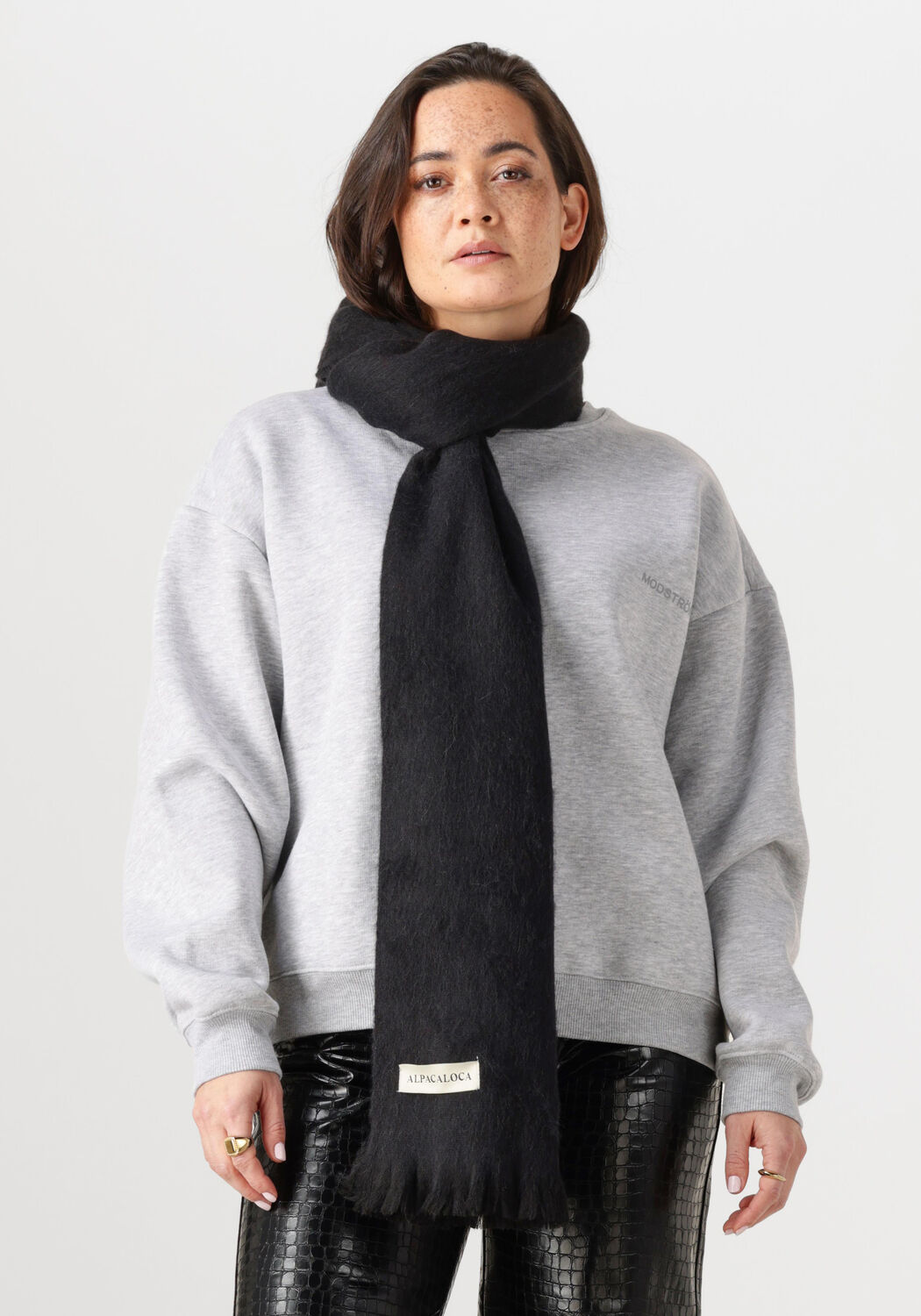 Schwarze ALPACA LOCA Schal 407 SCARF - medium