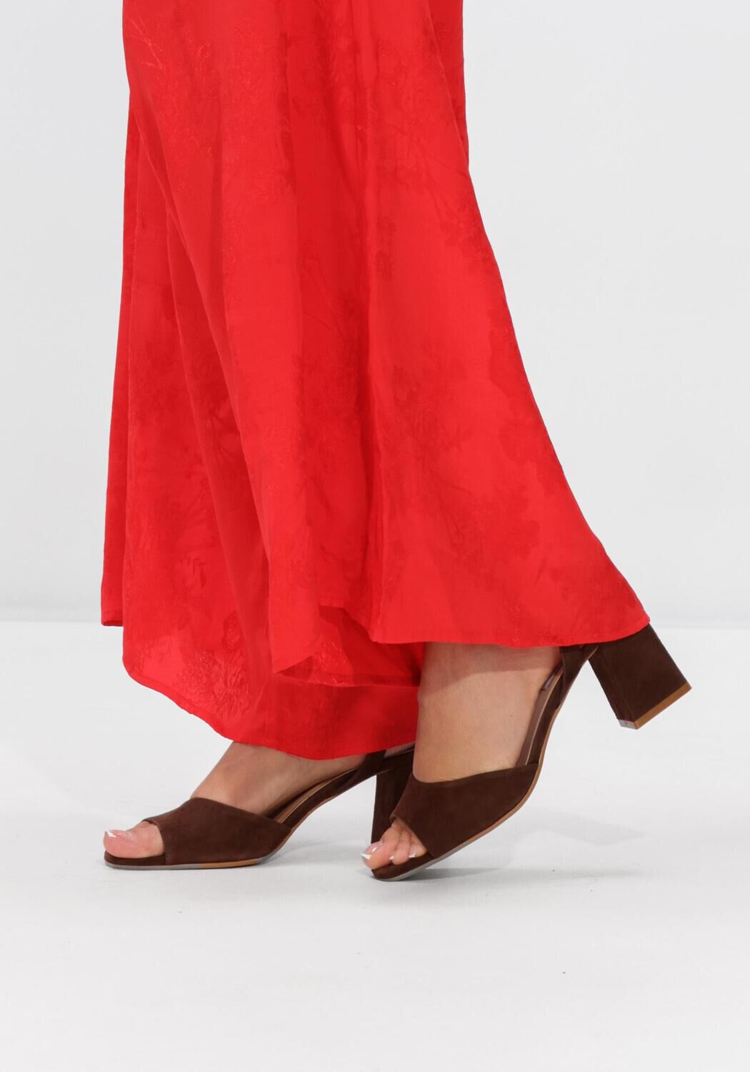 Braune NOTRE-V Abs&auml;tze 22304 - large