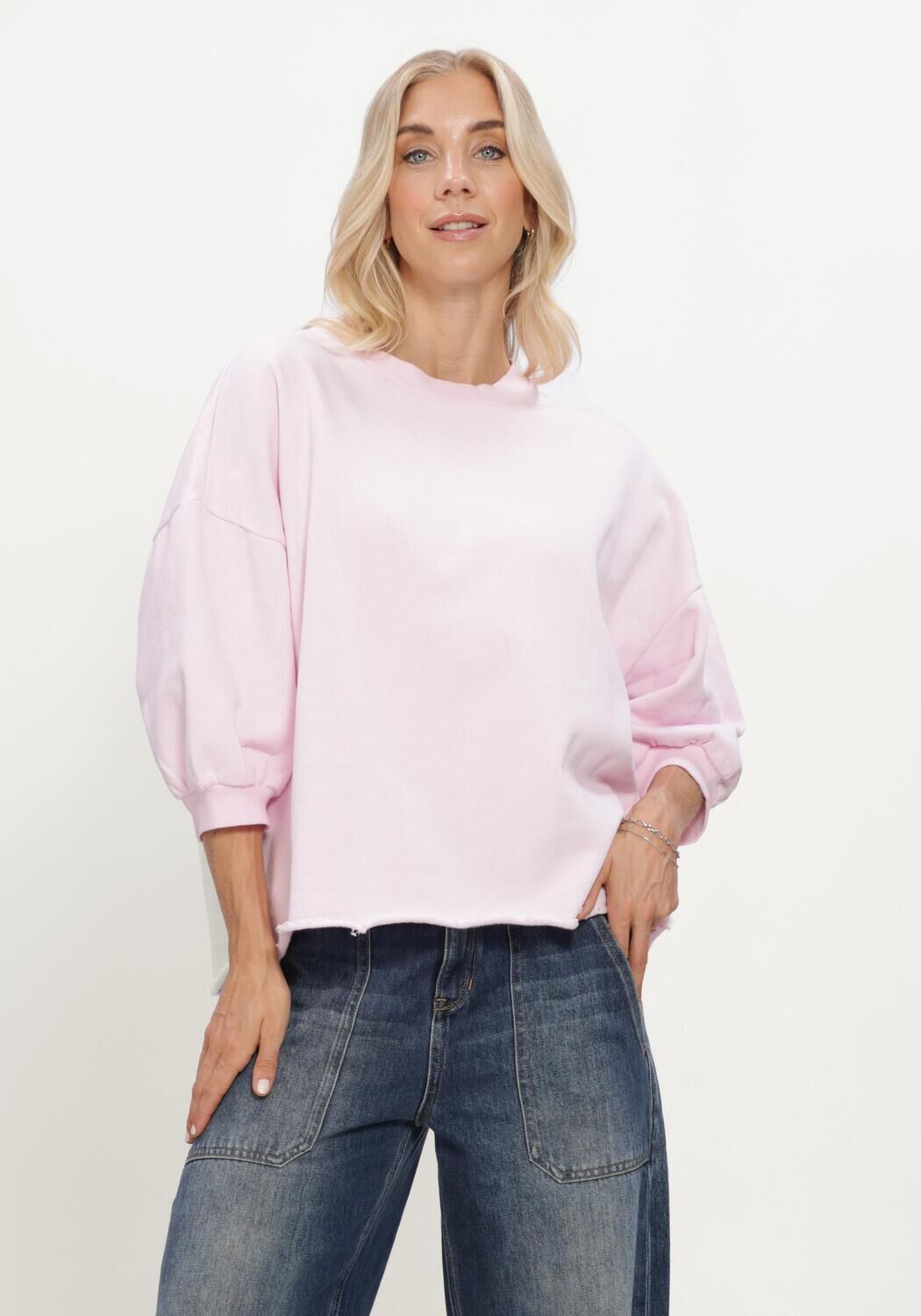 Hell-Pink CIRCLE OF TRUST Top KENZIE SWEAT - large