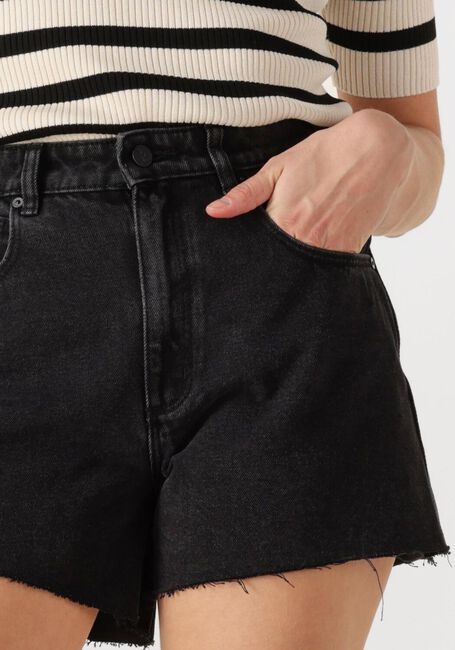 Schwarze ABRAND JEANS Kurze Hosen VENICE SHORT HEIDI - large