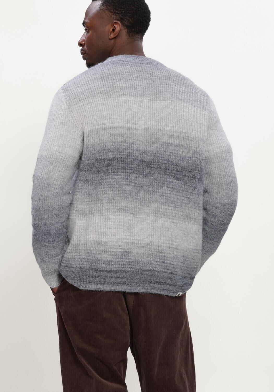 Graue ANERKJENDT Pullover AKSINUS SPACE DYE KNIT - large