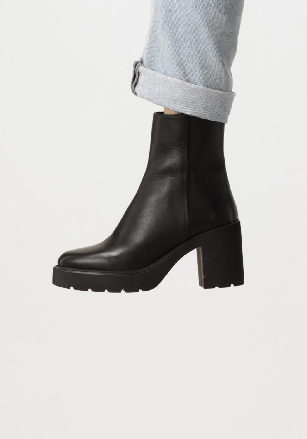 Schwarze UNISA Ankle Boots KHAN - large