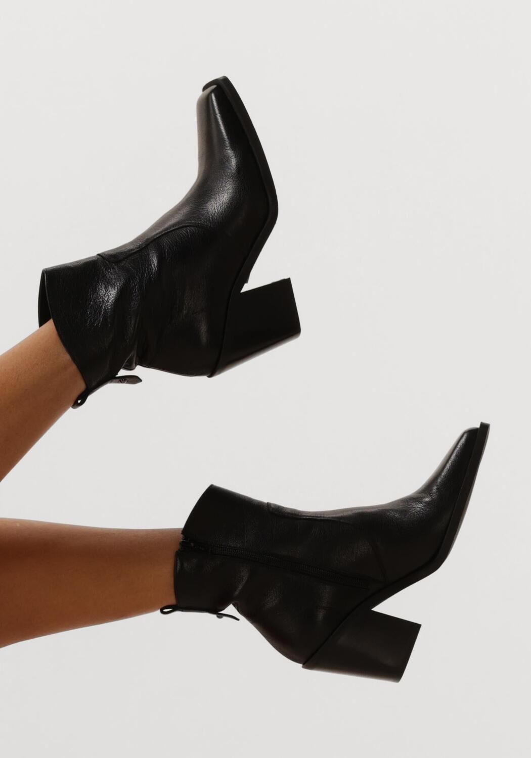 Schwarze BLASZ Stiefeletten 14 - large