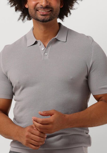 Graue DRYKORN T-shirt TRITON - large