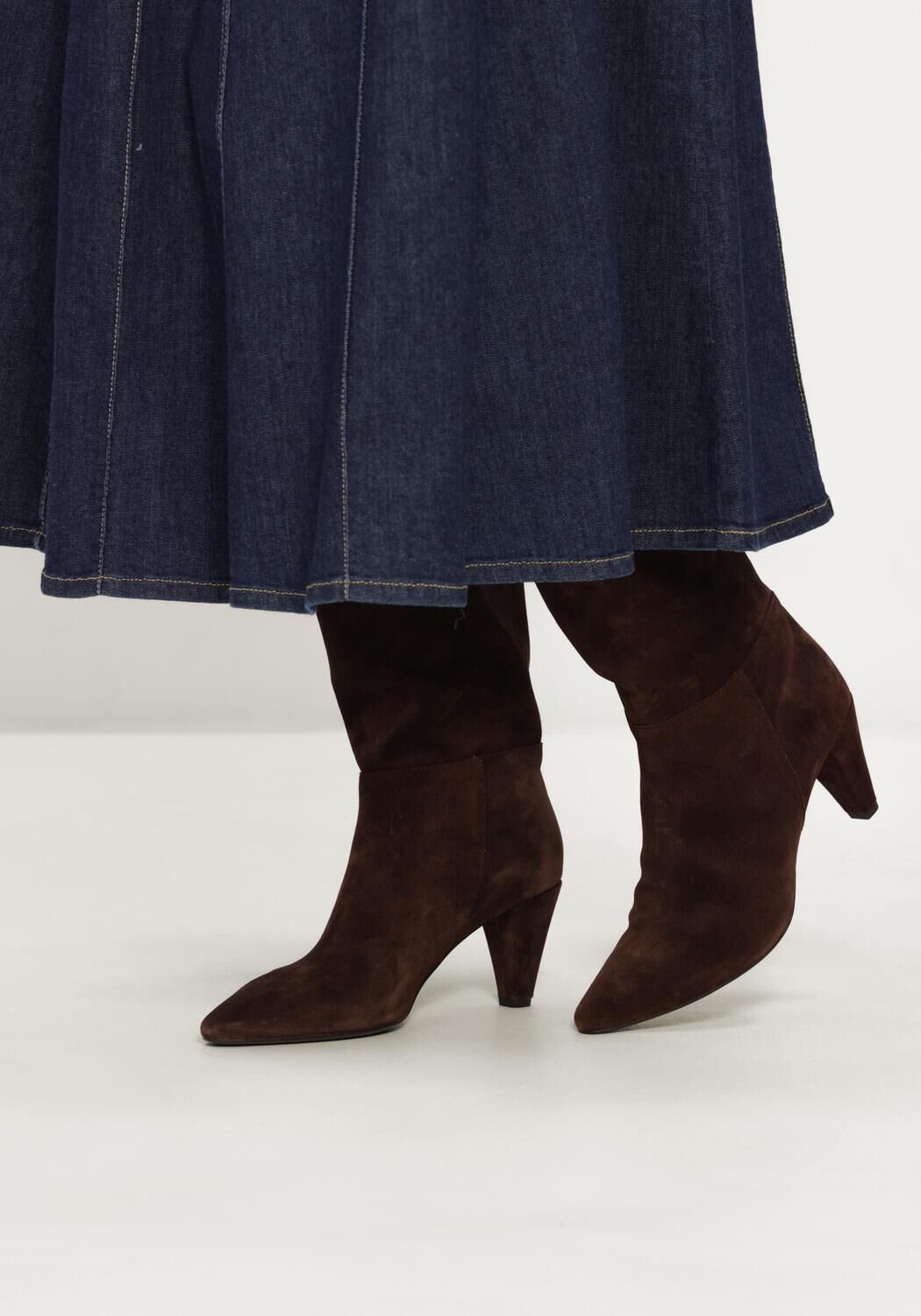 Braune UNISA Hohe Stiefel LAIA - large