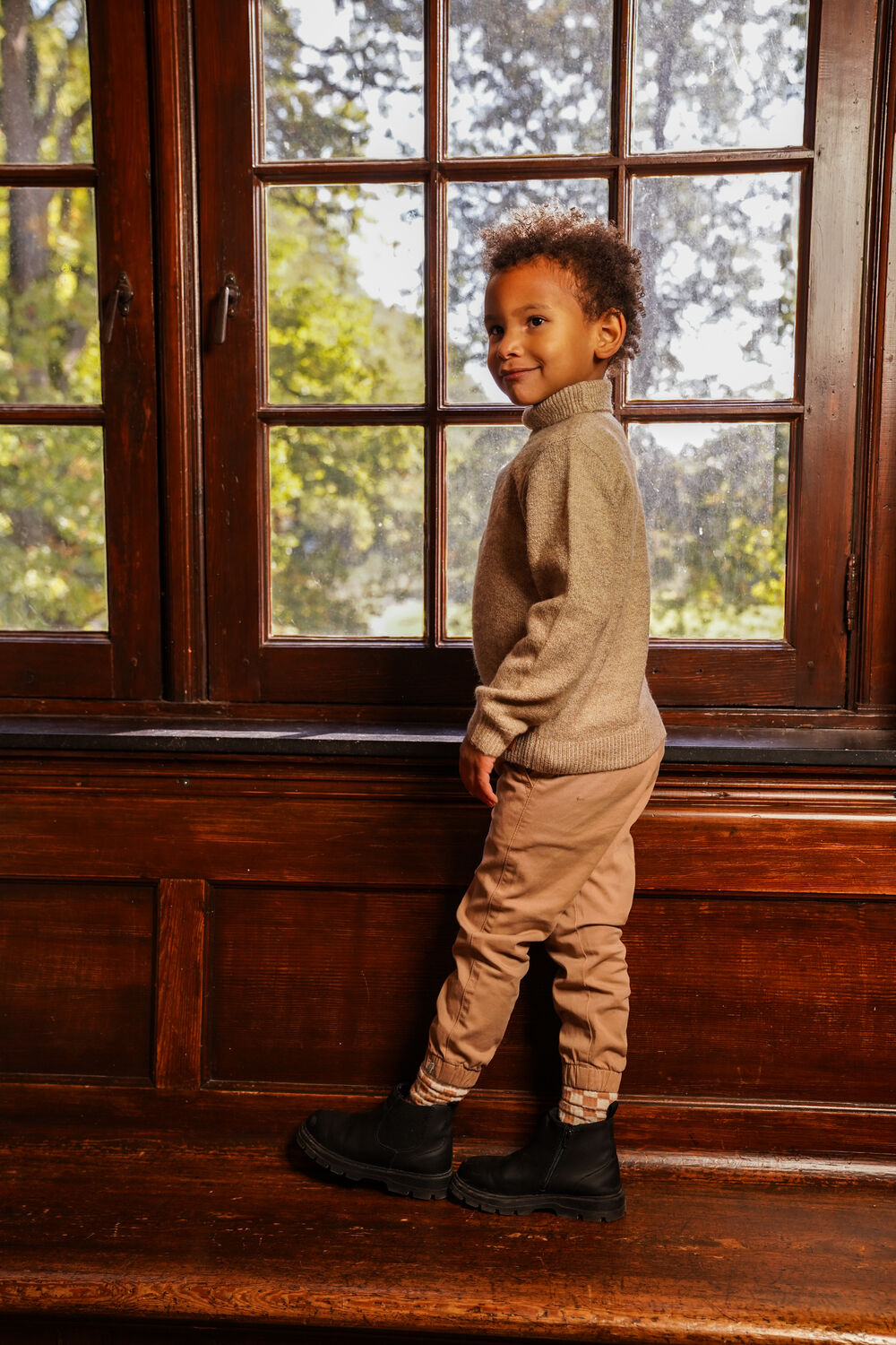 Camelfarbene KOKO NOKO Rollkragenpullover O56800 - large