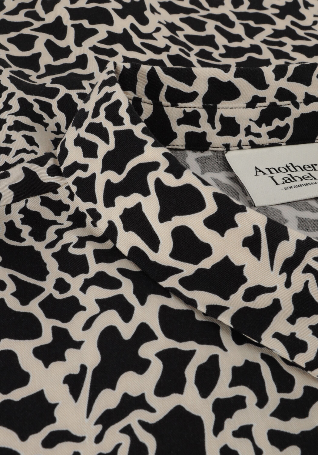 Schwarze ANOTHER LABEL Blusen DREISER CROC SHIRT L/S - large