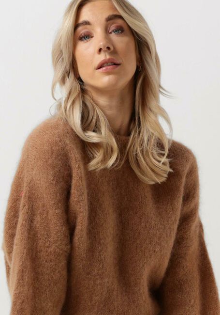 Camelfarbene BELLAMY Pullover CHANTAL - large