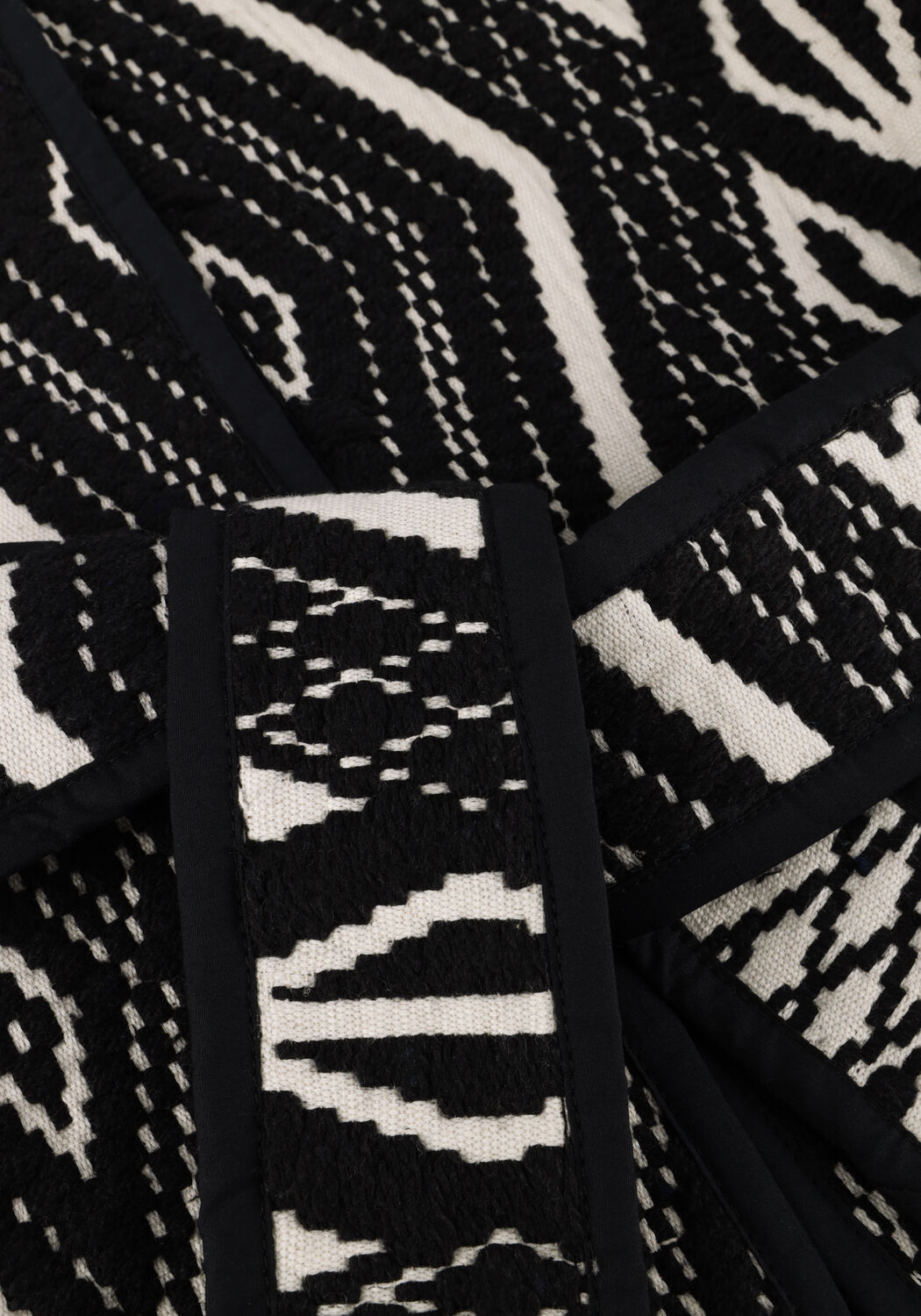 Schwarze MINUS Gilet WENDI REVERSIBLE VEST - large