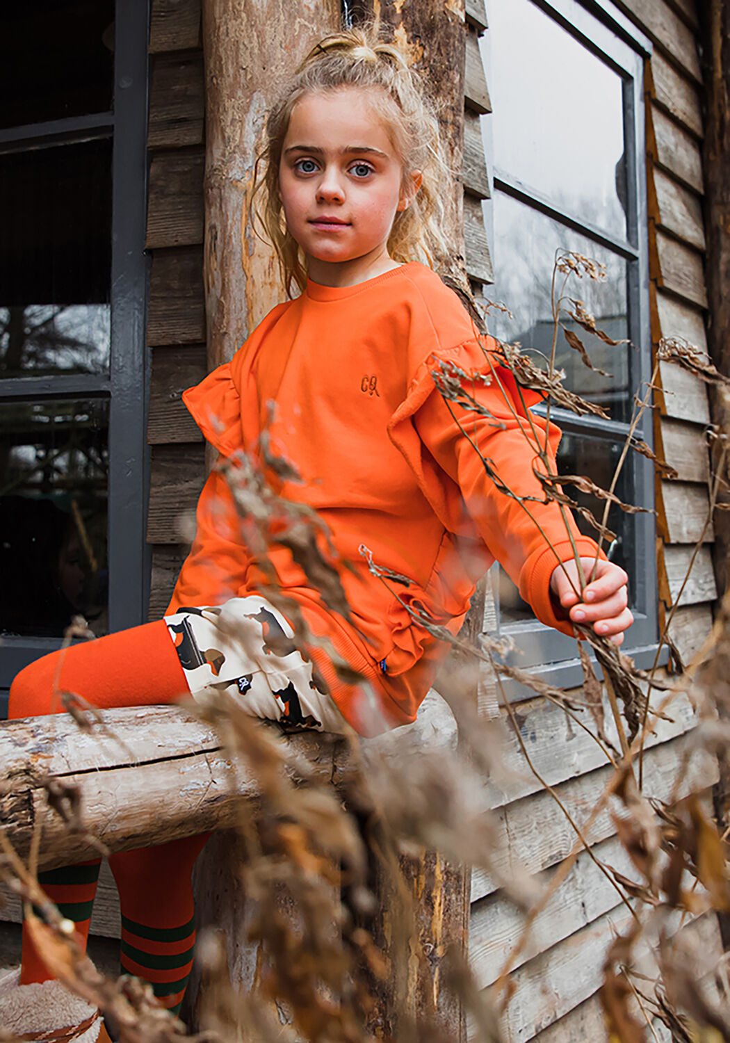 Orangene CARLIJNQ Pullover BASICS - SWEATER WITH SIDE RUFFLES - large