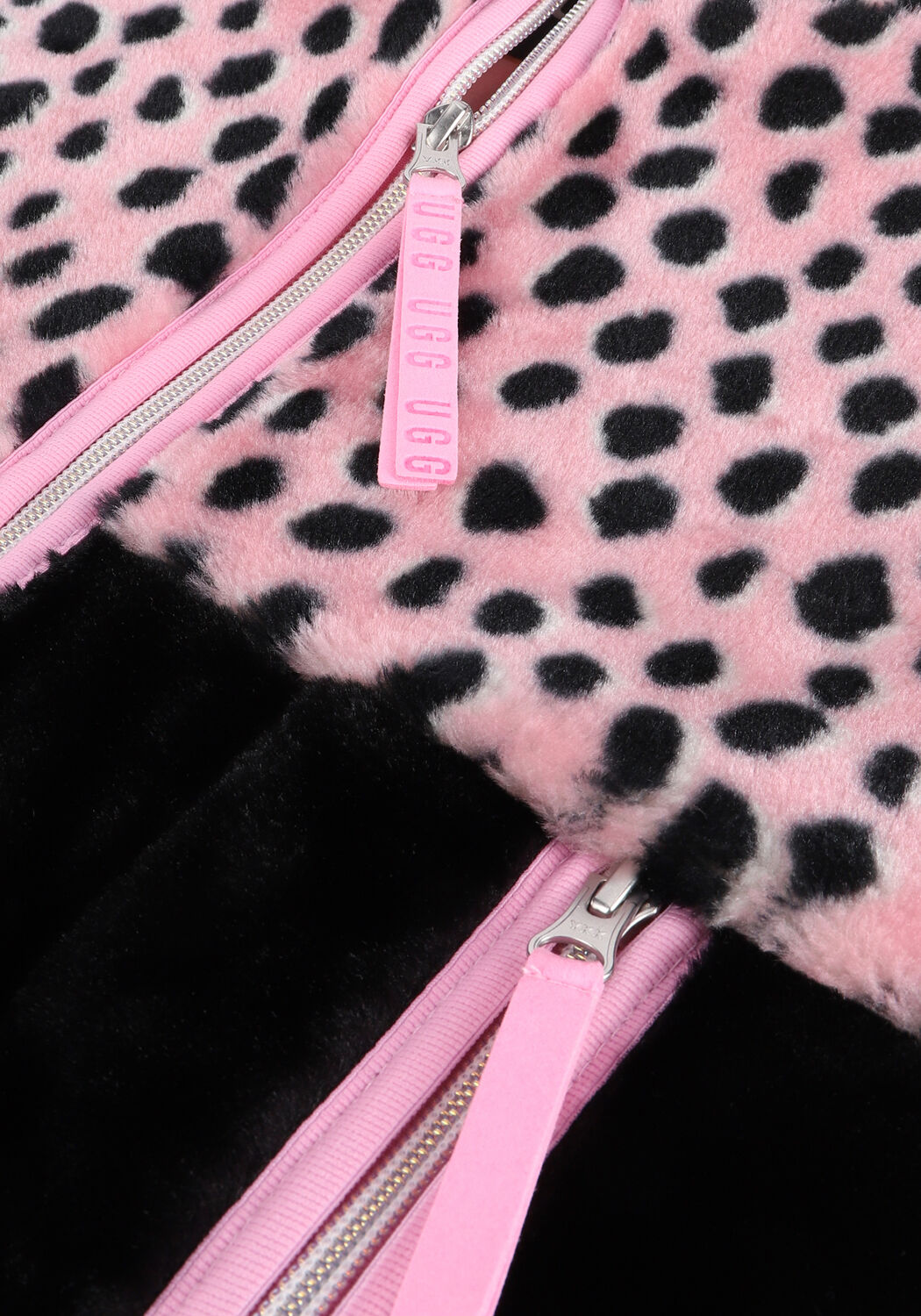 Schwarze UGG Strickjacke W MARLENE SHERPA JACKET ANIMALA - large