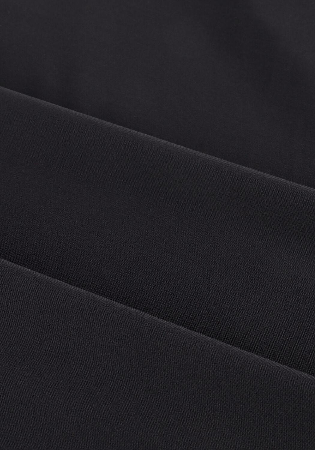 Schwarze JAPAN TKY Maxirock RUBY - large