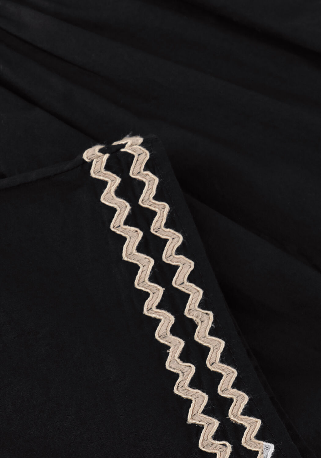 Schwarze IBANA Kurze Hose SEYLIN - large