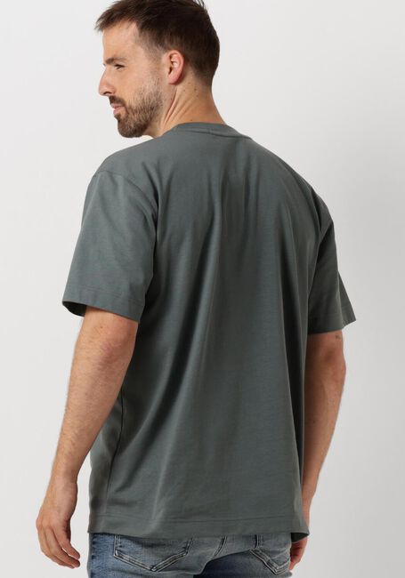 Graue CALVIN KLEIN T-shirt CK APPLIQUE TEE - large