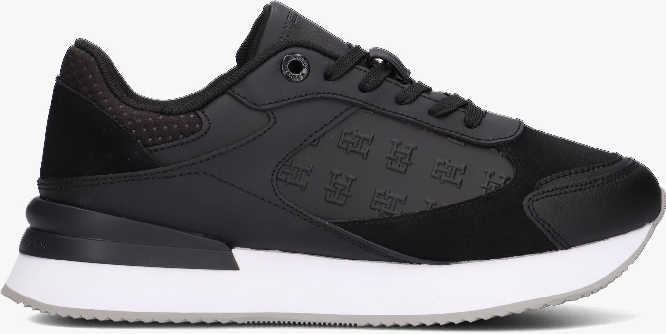 fb_259122_2.jpg?sfrm=png&  