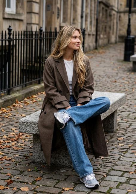 Braune OBJECT M&auml;ntel OBJKEILY L/S COAT - large