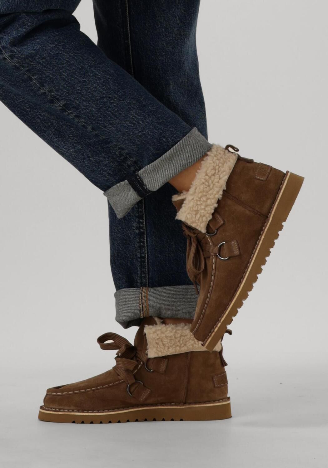 Taupe AYANA Schn&uuml;rboots 2426 - large