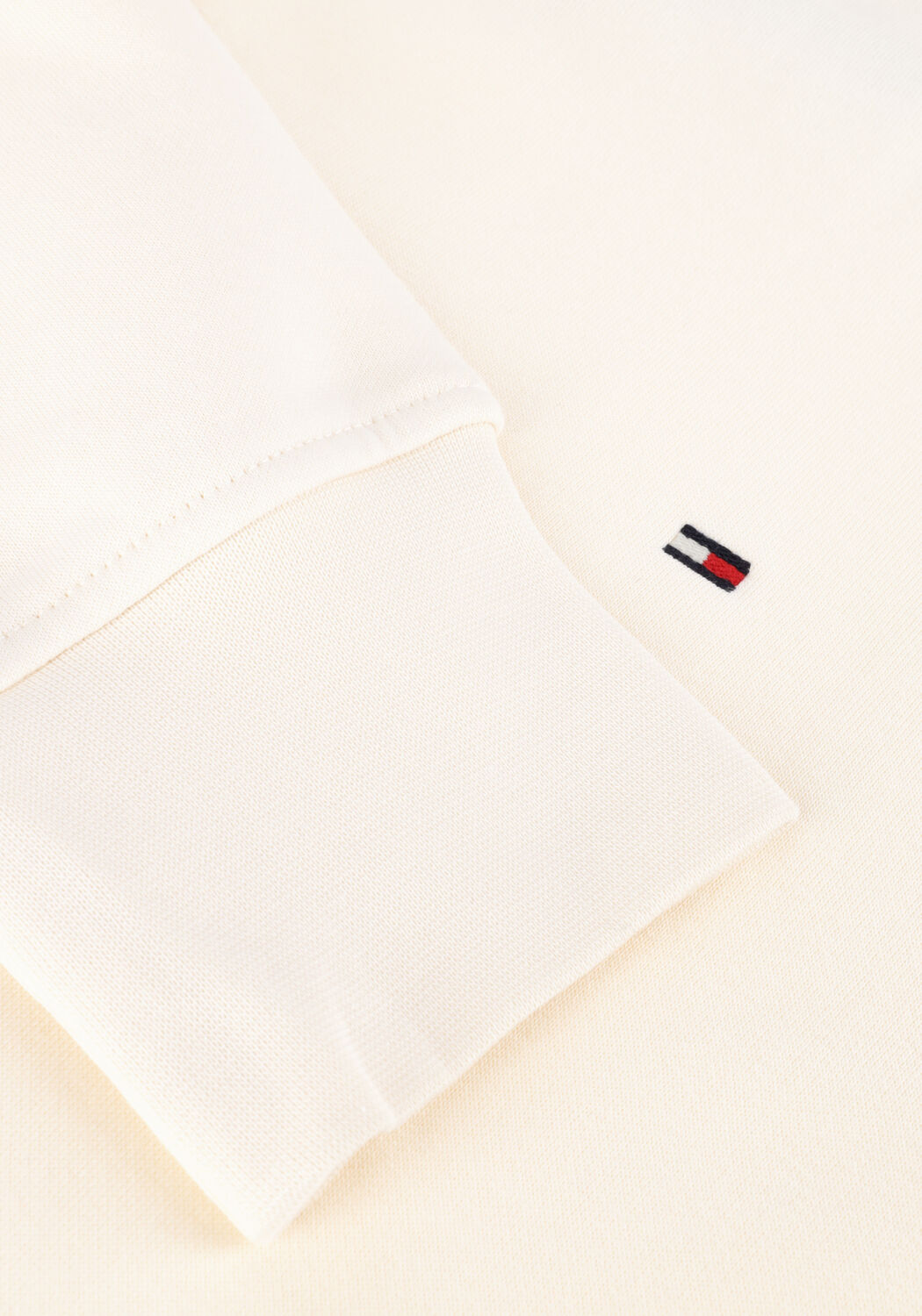 Nicht-gerade weiss TOMMY HILFIGER Sweatshirt FLAG LOGO SWEATSHIRT - large