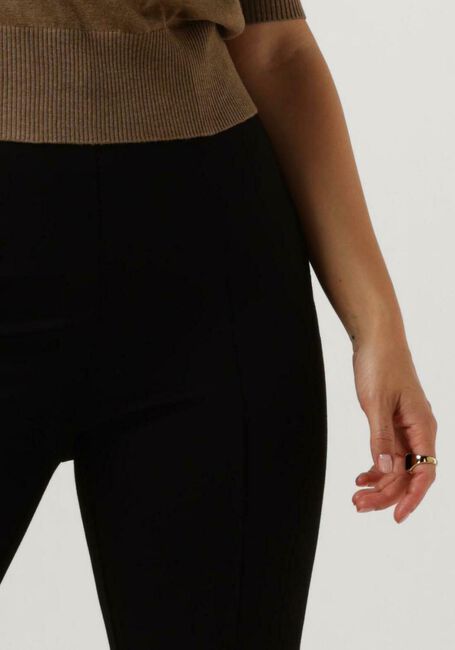 Schwarze MINUS Schlaghose MARCIA HIGH WAISTED FLARED PANT - large