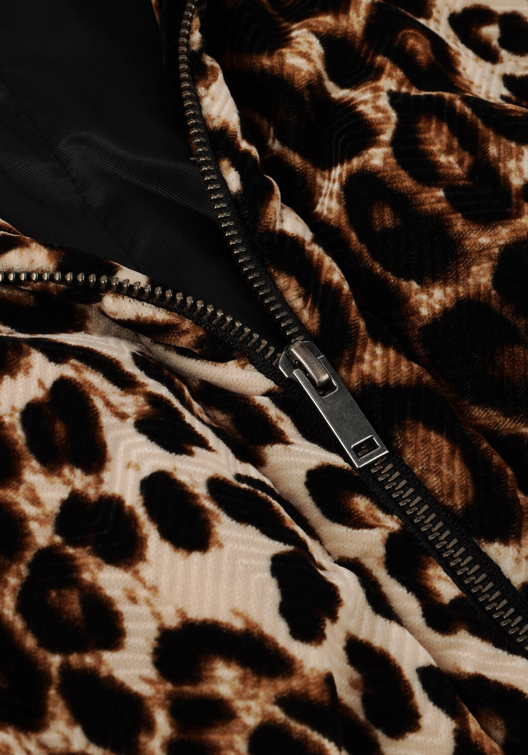 Schwarze ALIX THE LABEL Jack LADIES WOVEN ANIMAL BOMBER - large