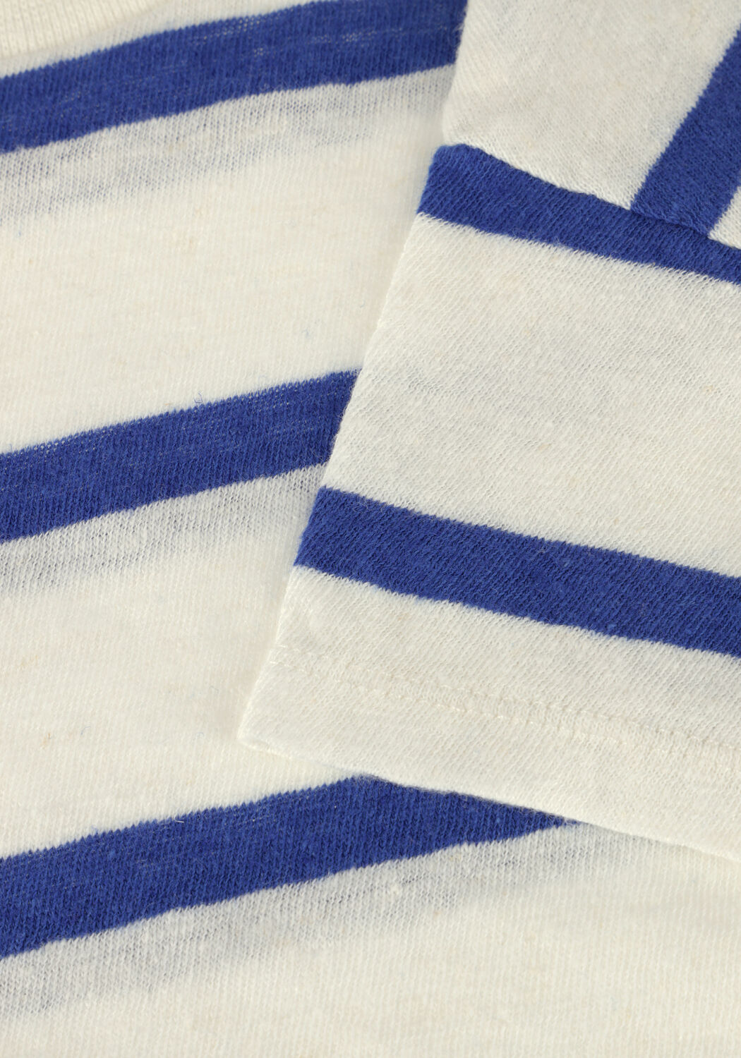 Wei&szlig;e PLAY UP T-shirt STRIPED JERSEY T-SHIRT - large