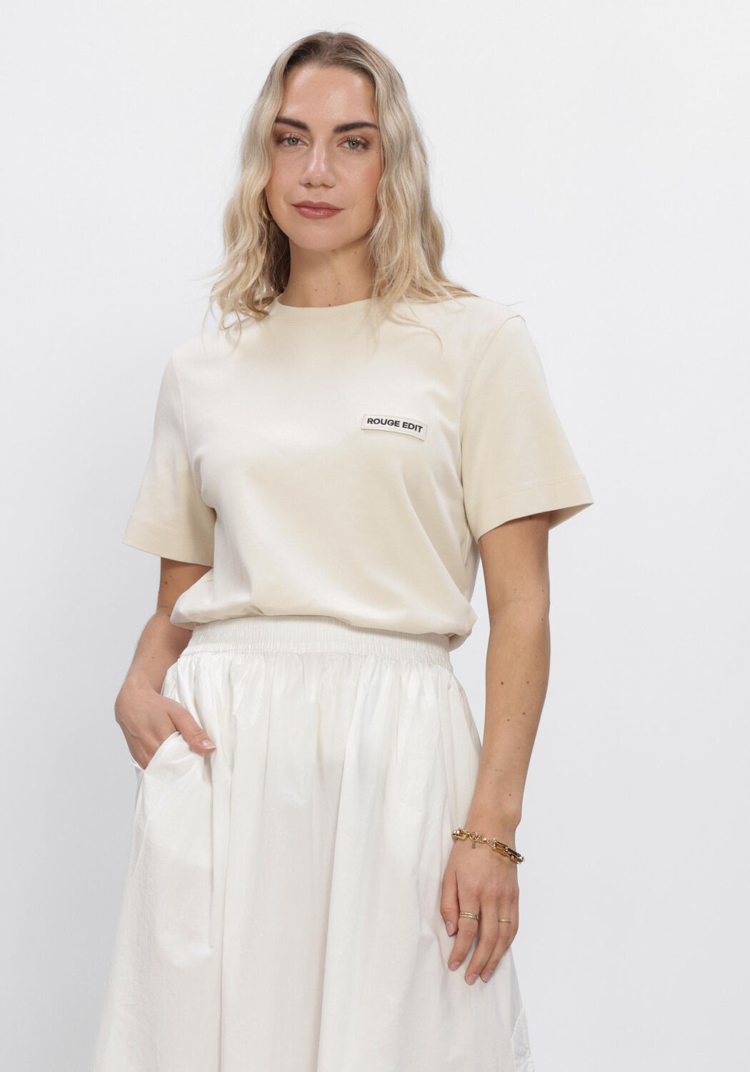 Gelbe ROUGE EDIT Tops & T-shirts ROUSARAS S/S O-NECK TEE/PF - large