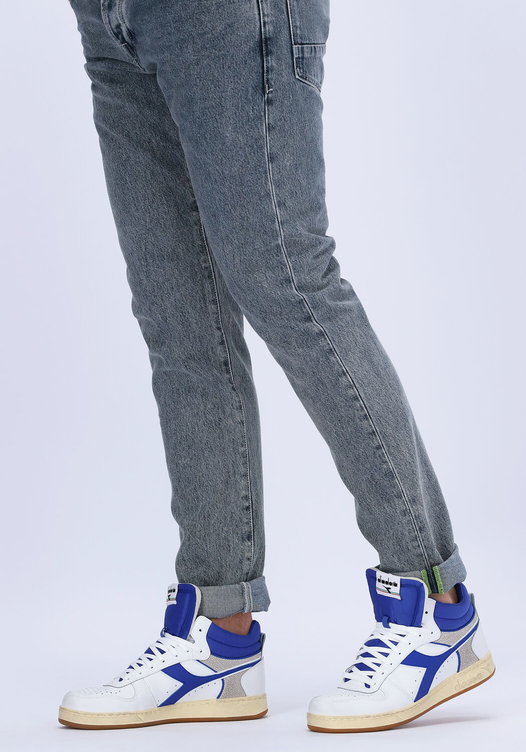 Wei&szlig;e DIADORA Sneaker High MAGIC BASKET DEMI CUT ICONA - large